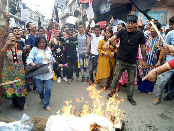 Darjeeling unrest: Protesters clash with police
