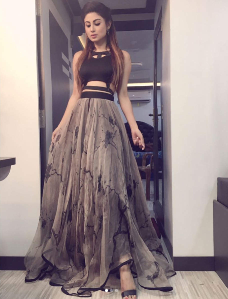 Mouni Roy teases fans with her sultry photoshoot