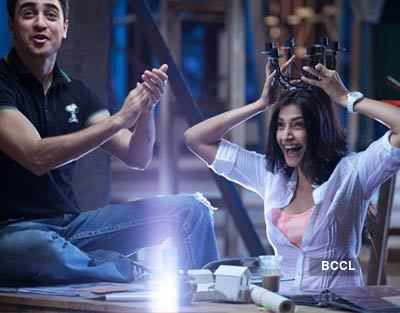 Imran Khan Sonam Kapoor In Still From Movie I Hate Luv Storys   5929190.cms