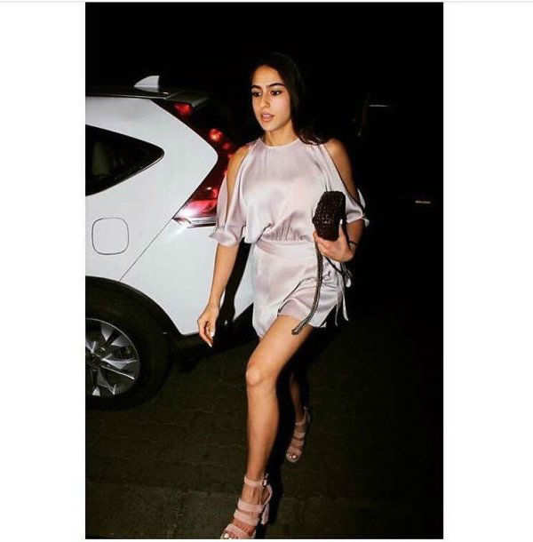 Sara Ali Khan gets upset with the paparazzi, avoids getting clicked