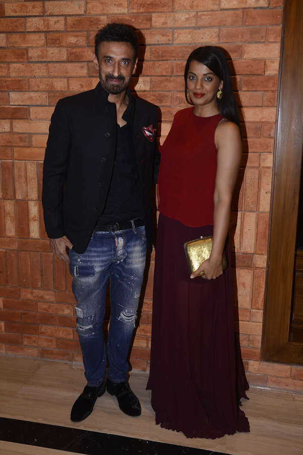 Aftab Shivdasani's birthday party