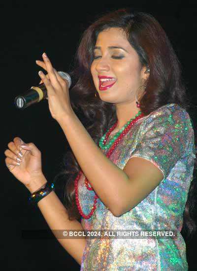 Sherya Ghosal's concert