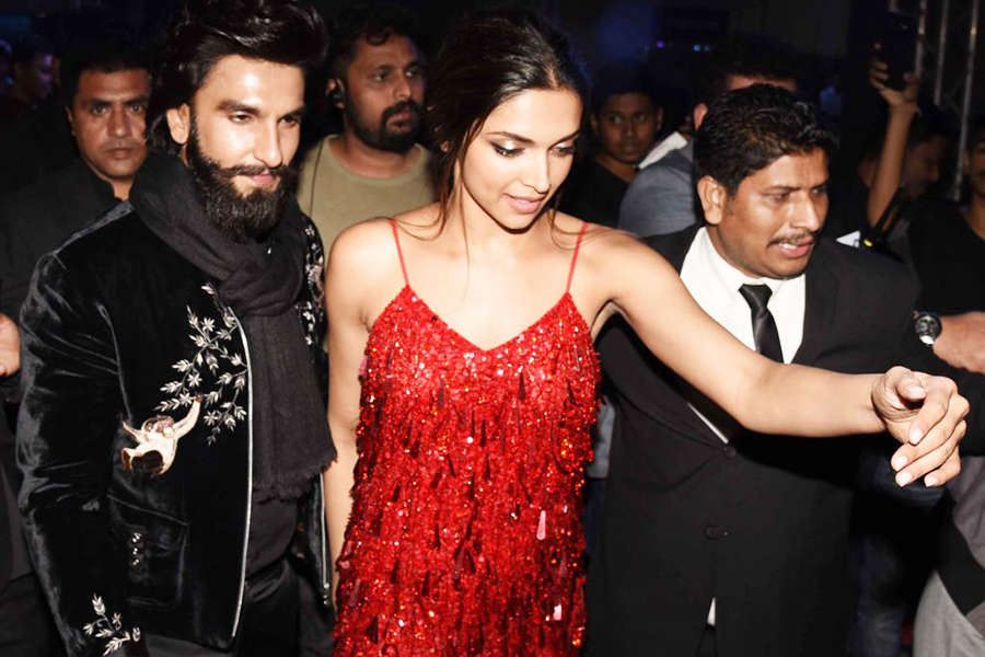 This throwback picture of Deepika and Ranveer go viral on social media