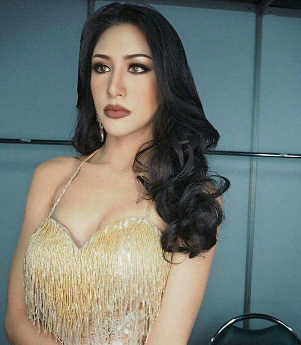 Pamela Pasinetti looks gorgeous