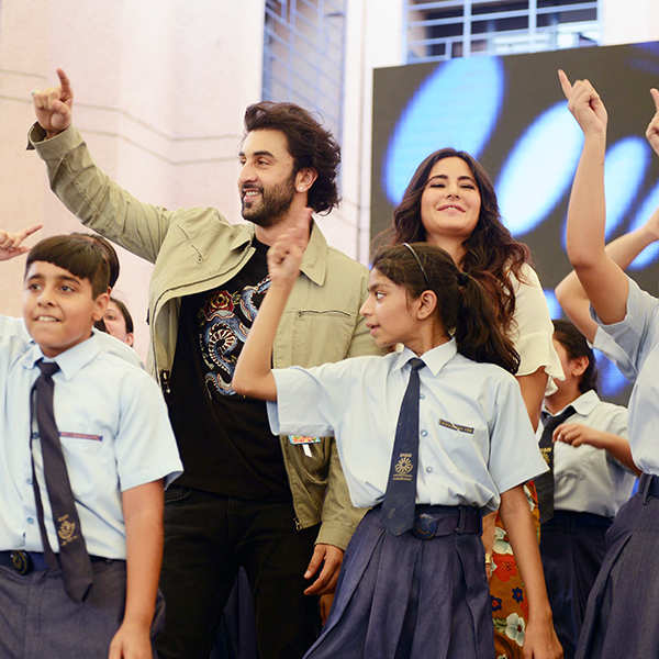 Ranbir and Katrina enthral school kids