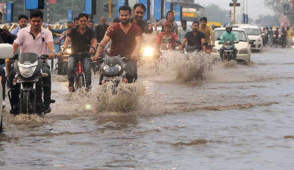 Heavy downpour disrupts normal life in several parts across India