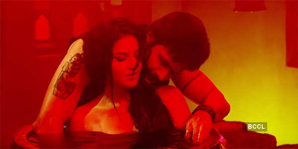 Sunny Leone, Emraan Haashmi get intimate in an item song from Baadshaho