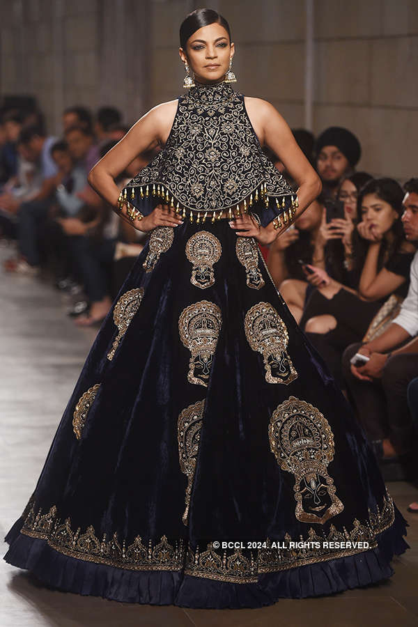 FDCI India Couture Week 2017: Day 2: Manav Gangwani