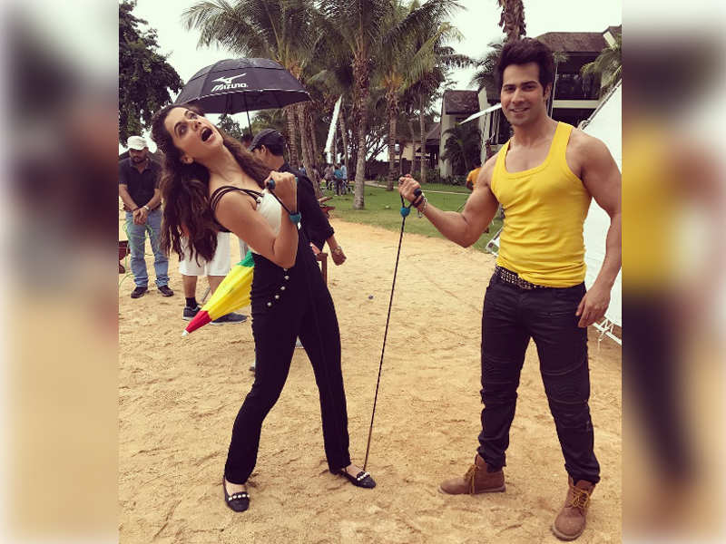 Pic: Taapsee Pannu works out with Varun Dhawan on the sets of 'Judwaa 2'