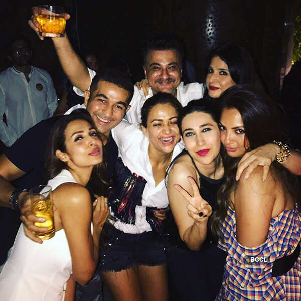 Malaika Arora Khan, Shakeel Ladak, Amrita Arora Ladak, Karisma Kapoor ...