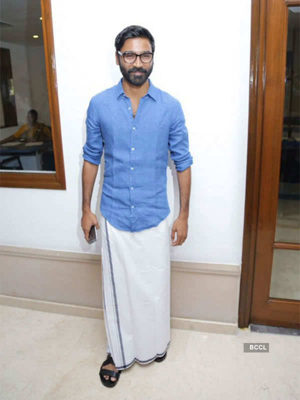 Dhanush to star in Tamil remake of Barfi