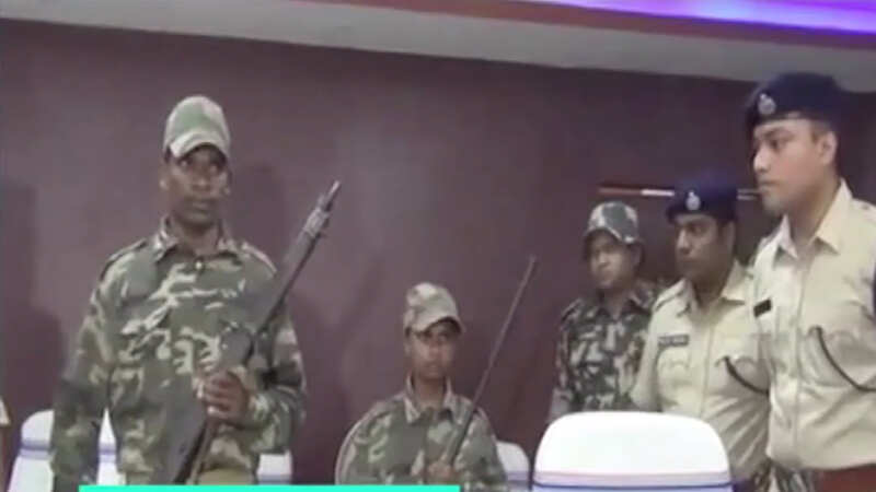 Two Maoists Surrender Before Police In West Bengal