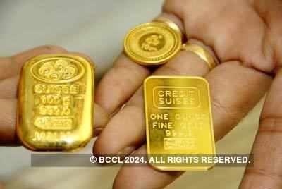 Gold prices break all records in Delhi