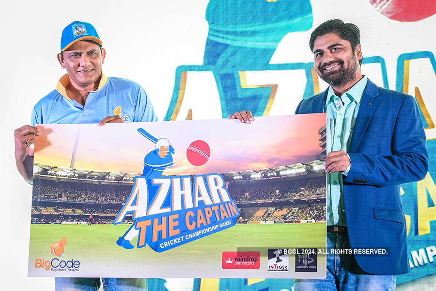 Azharuddin launches mobile cricket game