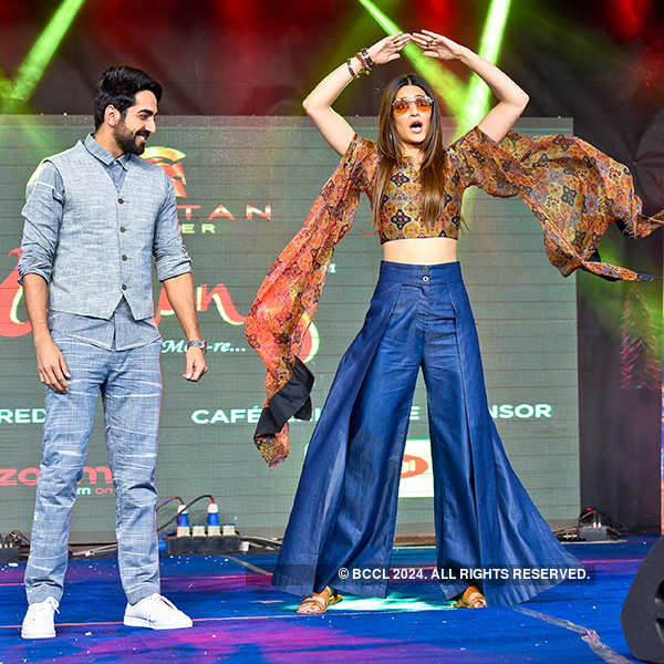 Ayushmann and Kriti attend Umang Festival 2017
