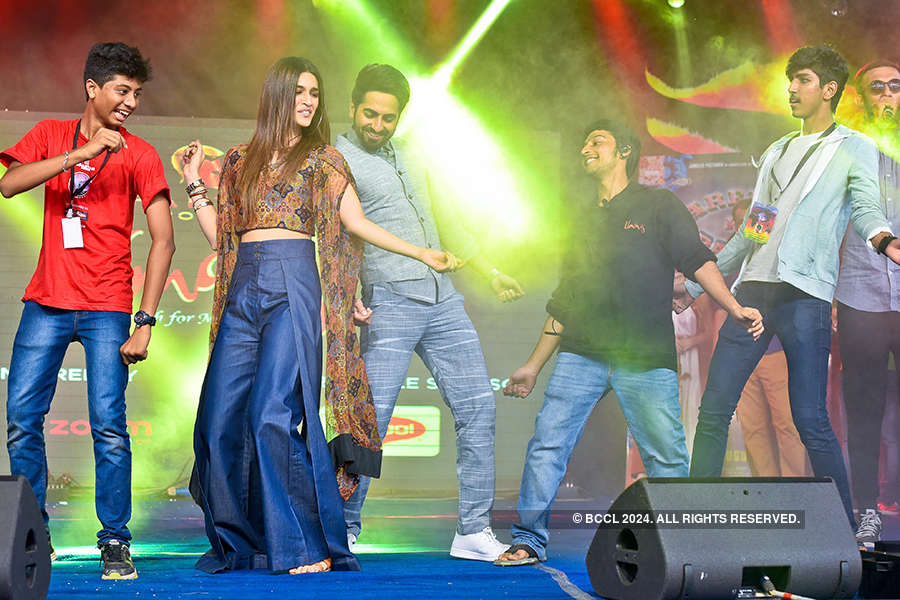 Ayushmann and Kriti attend Umang Festival 2017