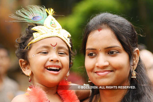 Cute kids dressed up as Lord Krishna