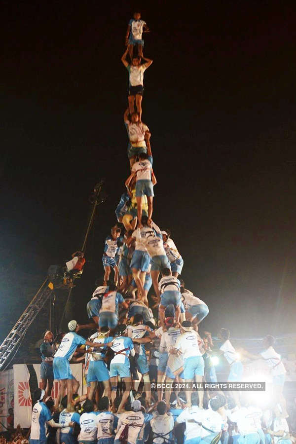 Dahi Handi celebrations: High scale human pyramids