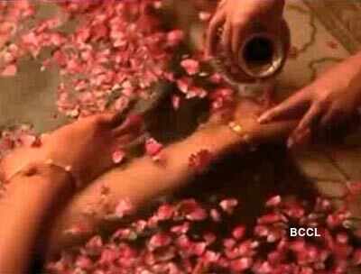 Bipasha topless on youtube