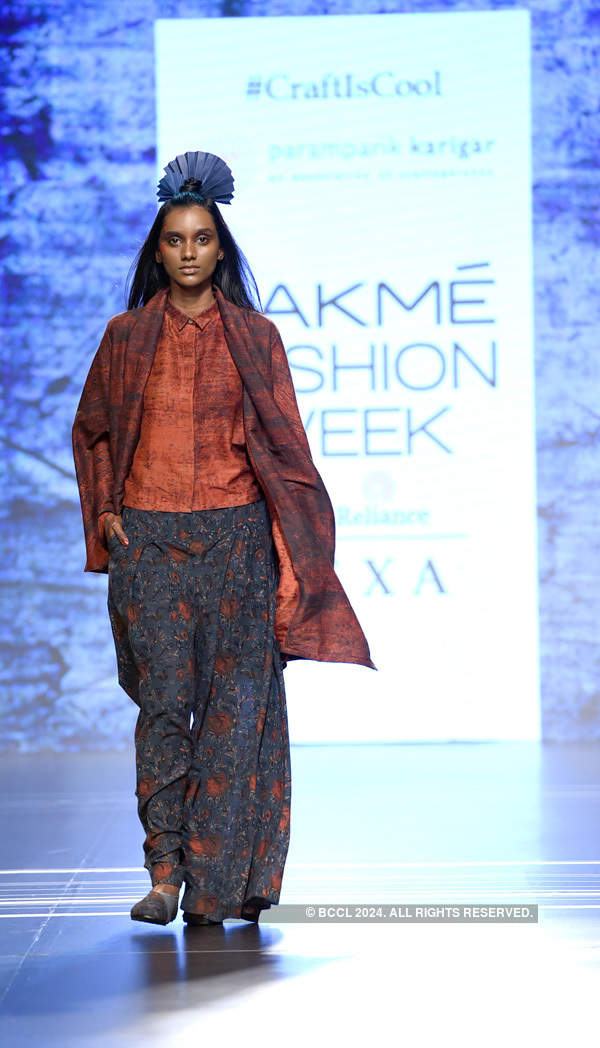 LFW '17: Day 2 - Paramparik Karigar