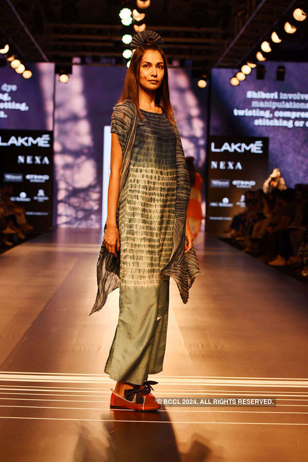 LFW '17: Day 2 - Paramparik Karigar