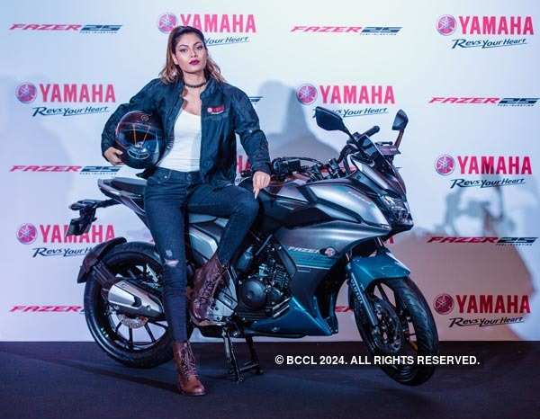 Lopamudra Raut launches Yamaha Fazer 25