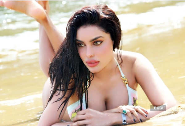 Photos of Bollywood actresses who nailed the bikini look