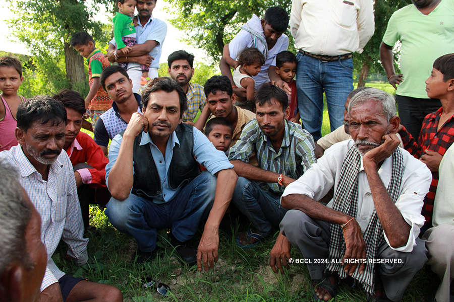 Nawazuddin spends a day with farmers in UP