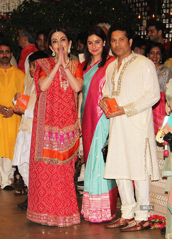 Bollywood celebrities shine at Mukesh Ambani's Ganesh Chaturthi celebrations