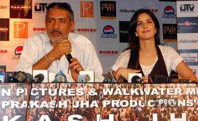 Press meet: 'Raajneeti'