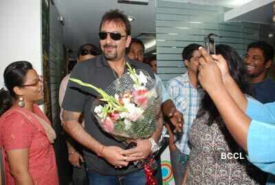 Sanjay promotes 'Lamha'