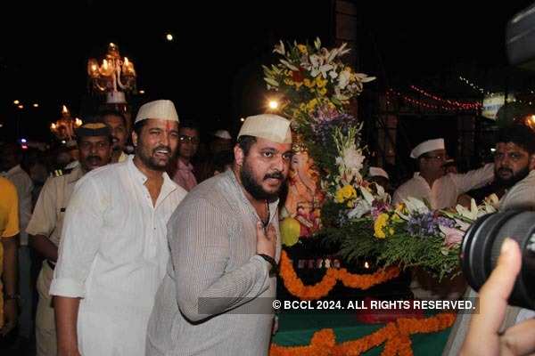 Celebs at Ganpati Visarjan