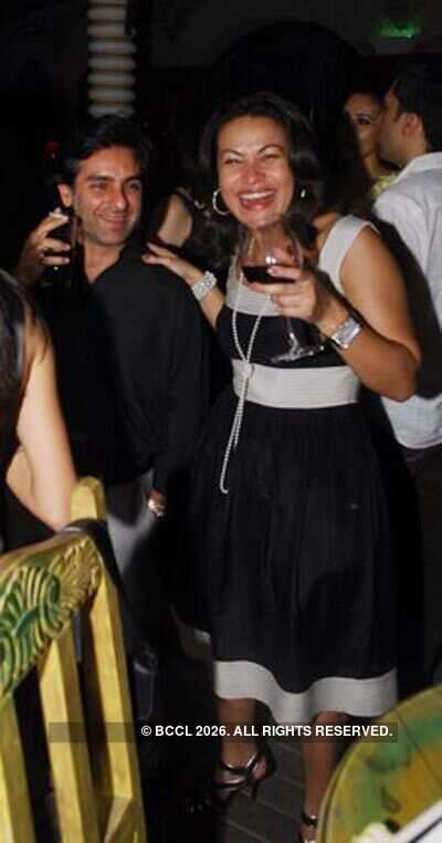 Ramneek's surprise b'day party