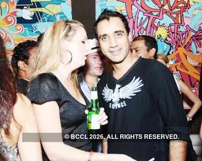 Nikhil Dwivedi's party