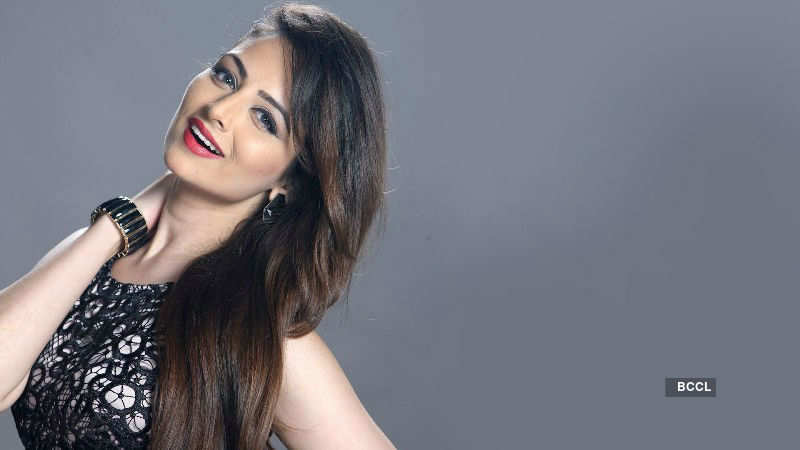 I'm proud of the Miss India crown: Zoya Afroz