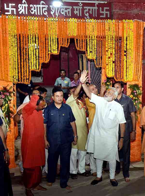 PM Modi visits Varanasi
