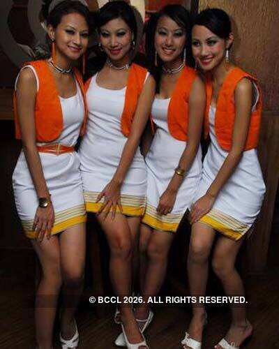 'The Handshake concert' party