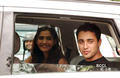 Sonam spotted with Imran
