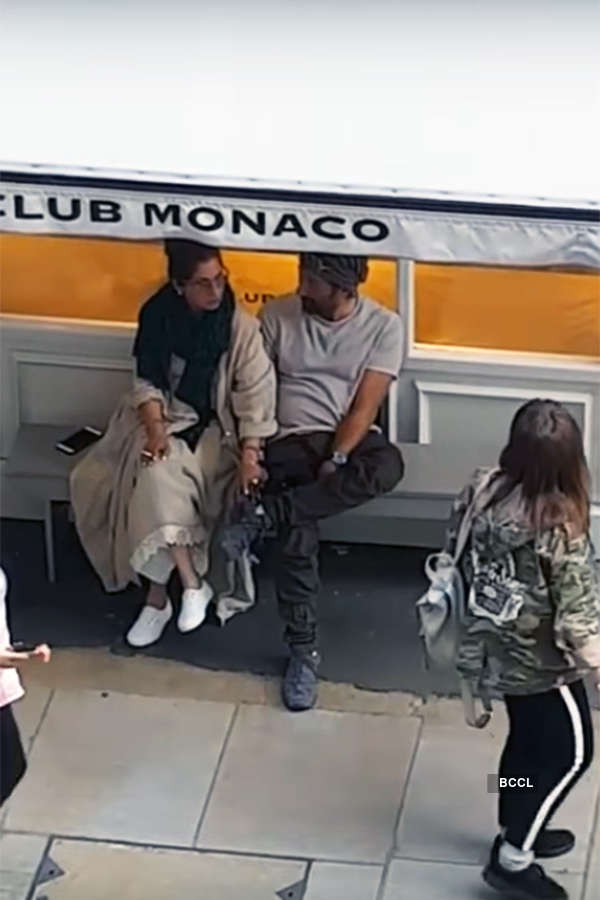 Photos of rumoured lovebirds Sunny Deol and Dimple Kapadia in London go viral