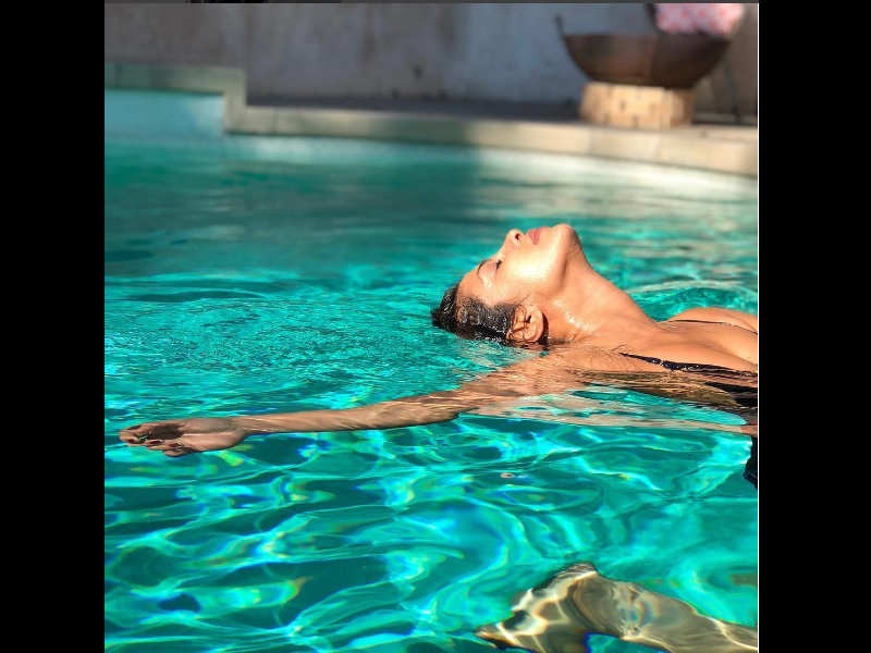 Priyanka Chopra enjoys a serene swim in Los Angeles
