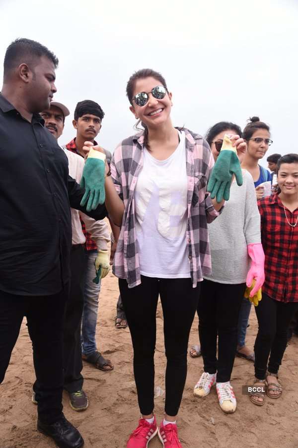 Anushka Sharma participates in clean up drive