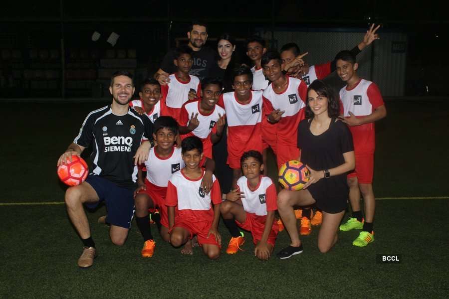 Mandana Karimi with her football team