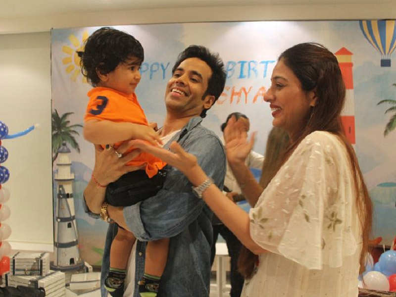 Here's why Tusshar Kapoor's son Laksshya loves to be with his 'Golmaal Again' co-star Tabu