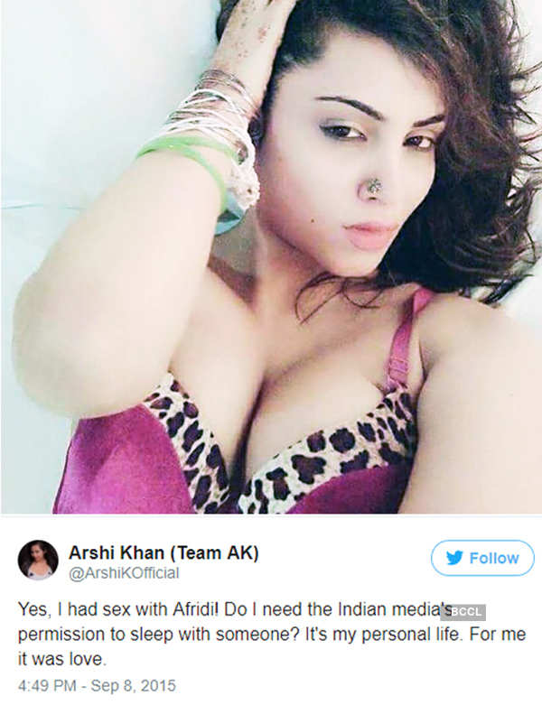 Bigg Boss 11 contestant Arshi Khan alleges sexual harassment against a priest