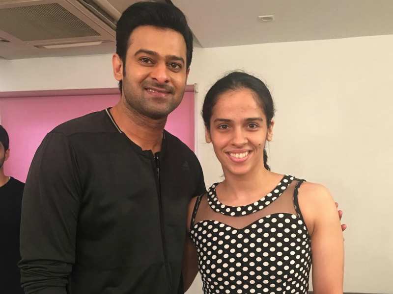 'Baahubali' star Prabhas and badminton champion Saina Nehwal come together for a picture