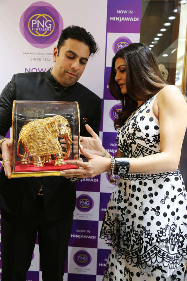 Saurabh Gadgi, Sushmita Sen