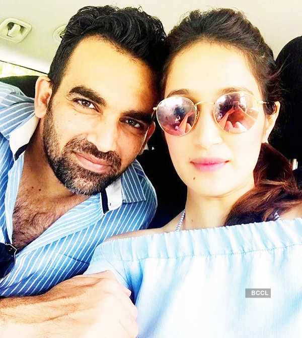 Indian Cricketers And Their Wives Pics Indian Cricketers And Their 