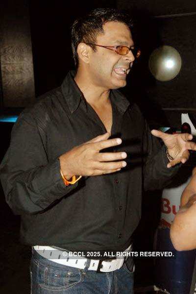 Kunwar Aziz's b'day bash