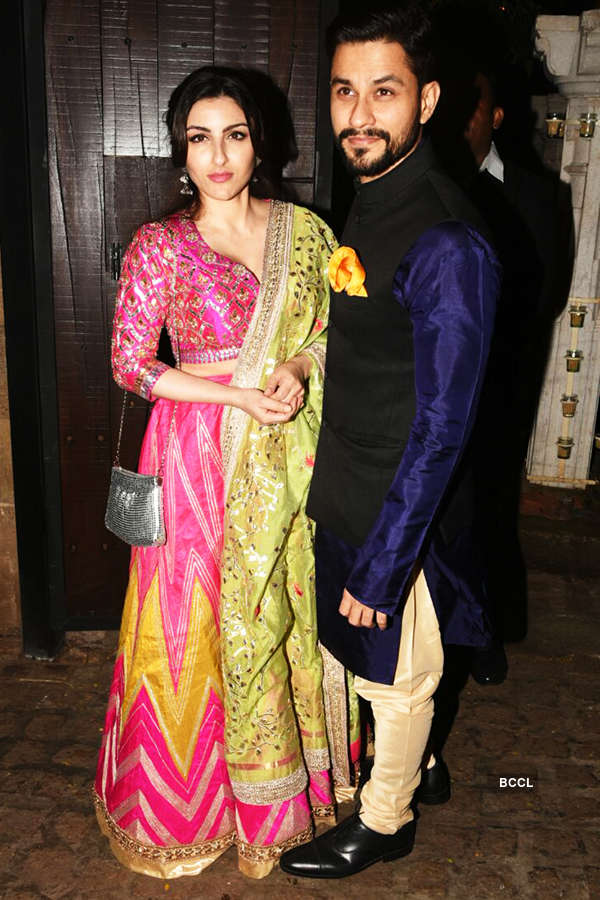 Bollywood stars shine at Anil Kapoor’s Diwali party