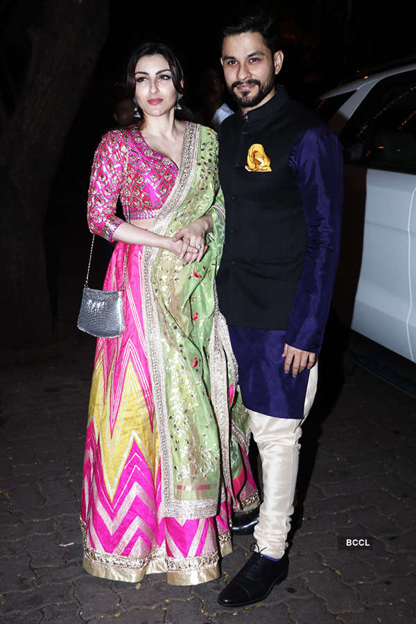 Bollywood stars shine at Anil Kapoor’s Diwali party